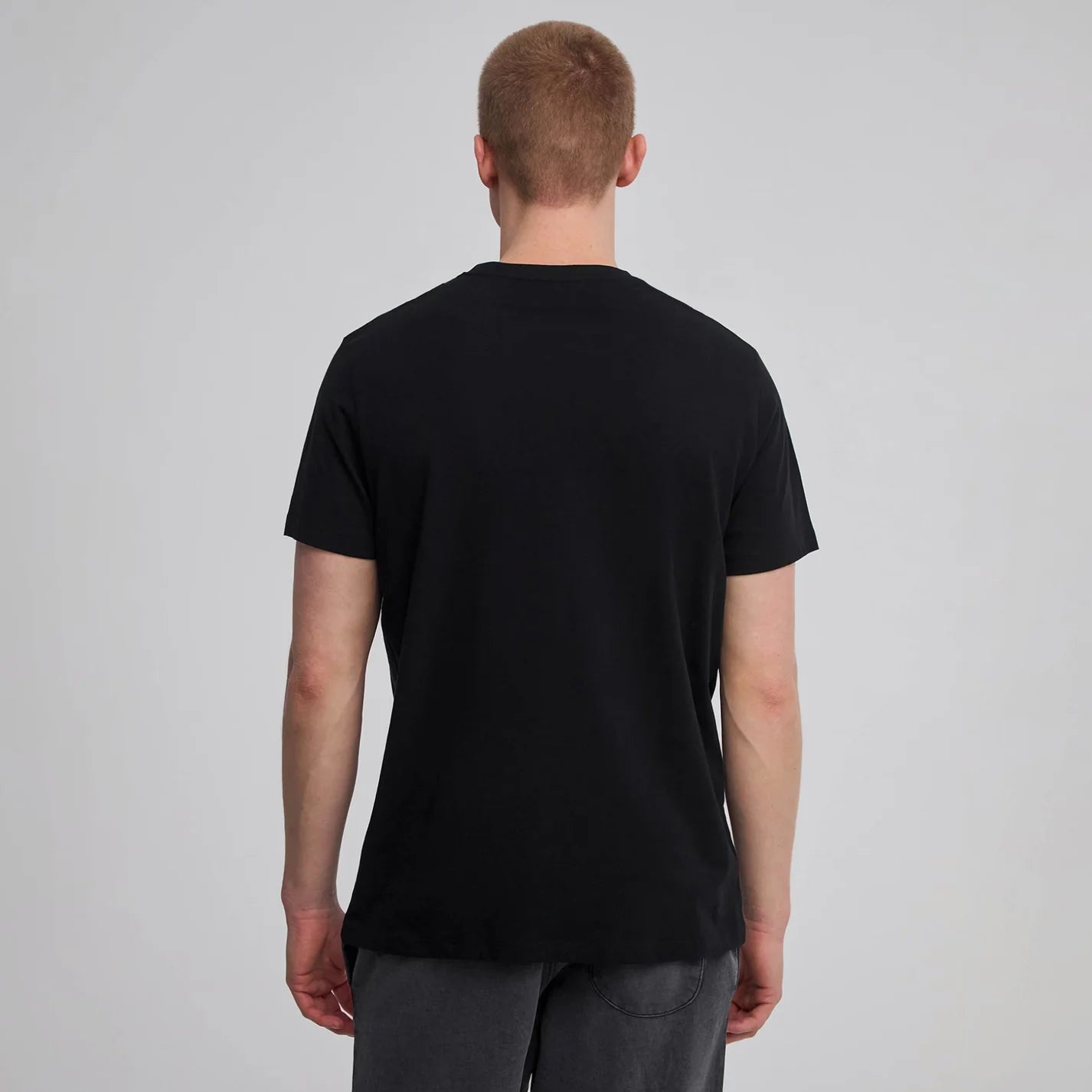Men’s Imported Reflective T-Shirt (BLFS)