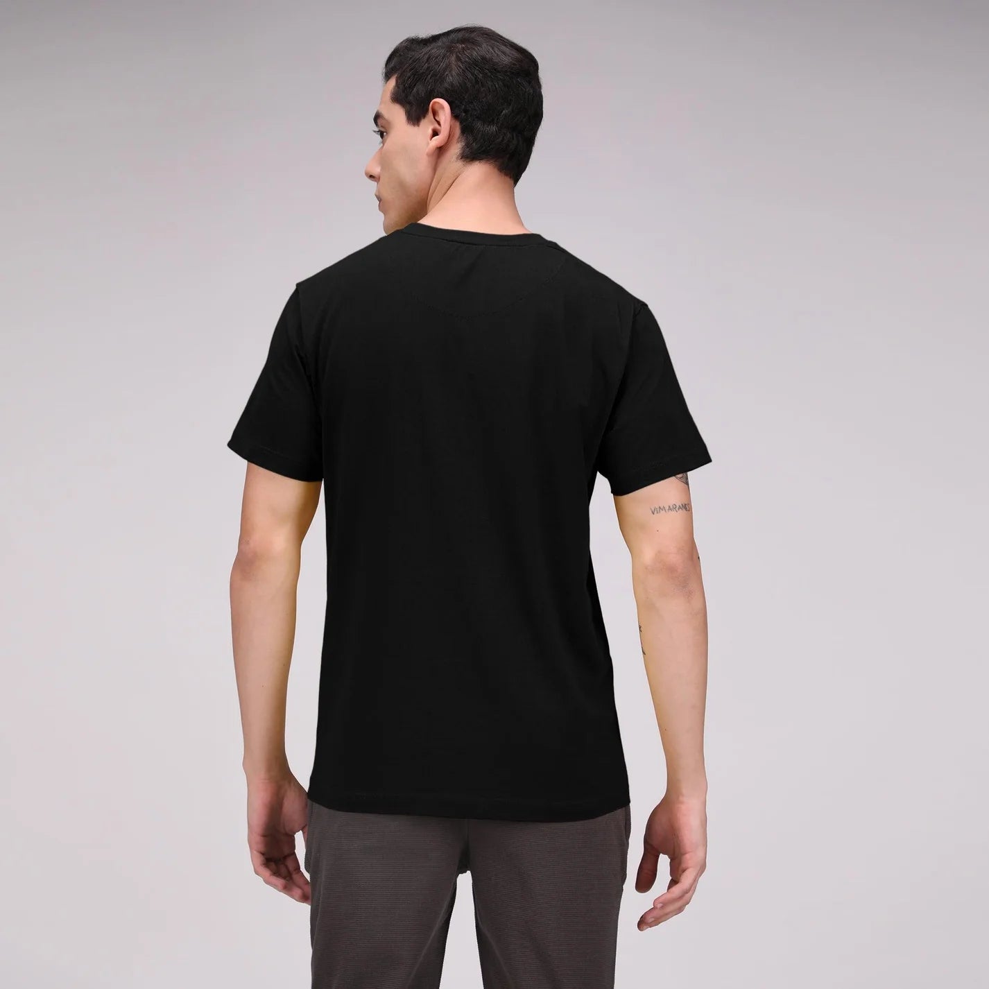 Men’s Imported Reflective T-Shirt (BLFG)